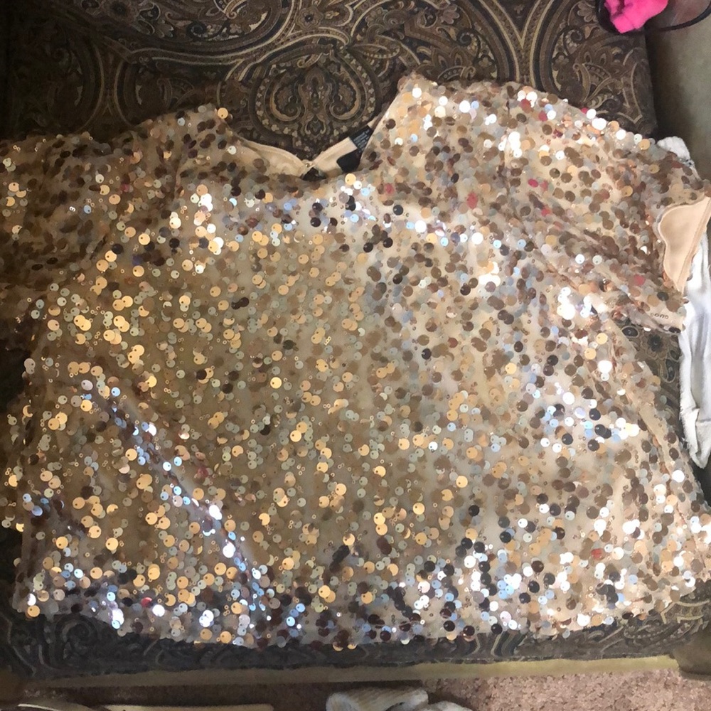 Backless shirt